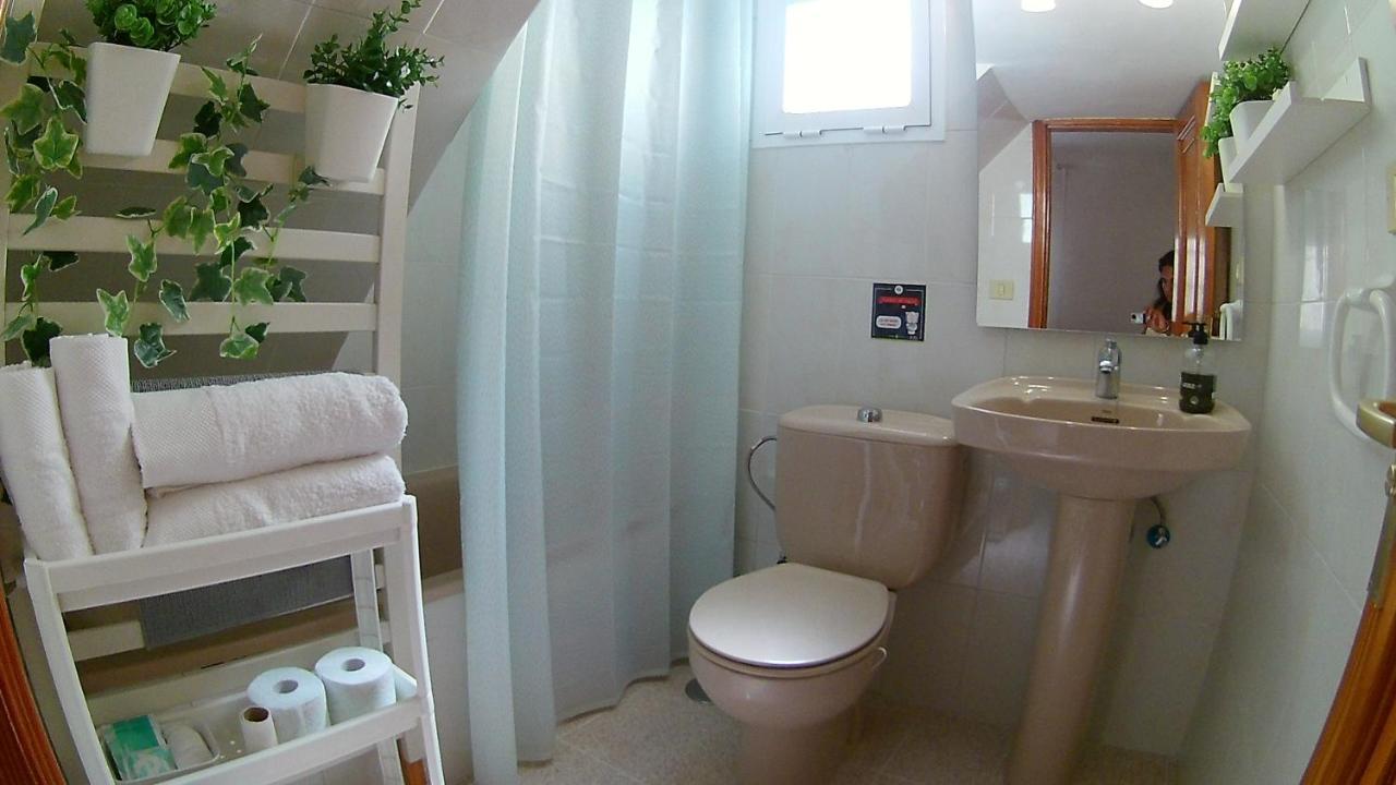 Center Santa Cruz, Alojamiento Centrico Con Gran Terraza, Cocina , Salon Y Banos, Todo Privado Ngoại thất bức ảnh